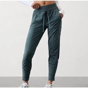 Athleta Attitude Pull On Drawstring Waist Ruched Jogger Pants Green 10 Tall